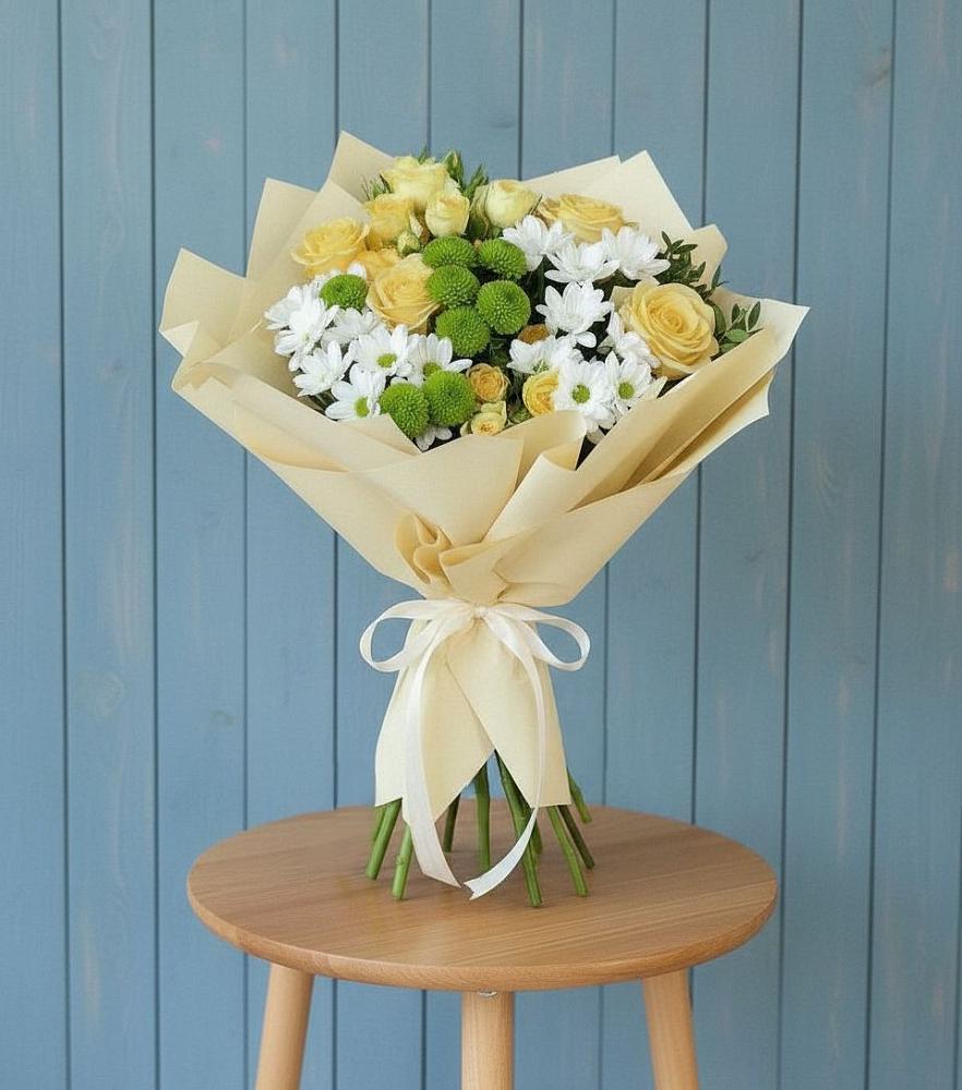 Букет цветов из: Хризантемы и Розы в Агрызе