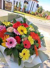 Букет цветов из:  Герберы #REPLACE_PRED# Агрызе