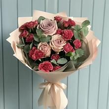 Букет цветов из:  Гвоздики и Розы в Агрызе