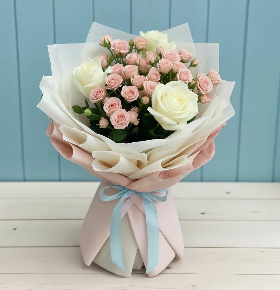 Букет цветов из: Розы в Агрызе