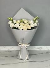 Букет цветов из:  Розы и Лизиантусы #REPLACE_PRED# Агрызе